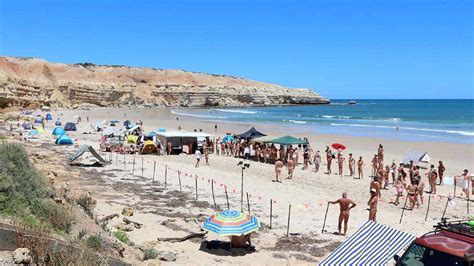 nude beach adelaide|Maslin Beach / South Australia / Australia 